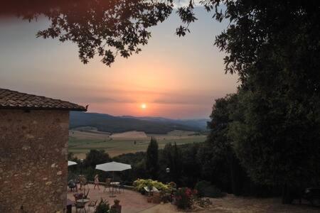 Podere La Castellina Podere Poggiaccio 外观 照片